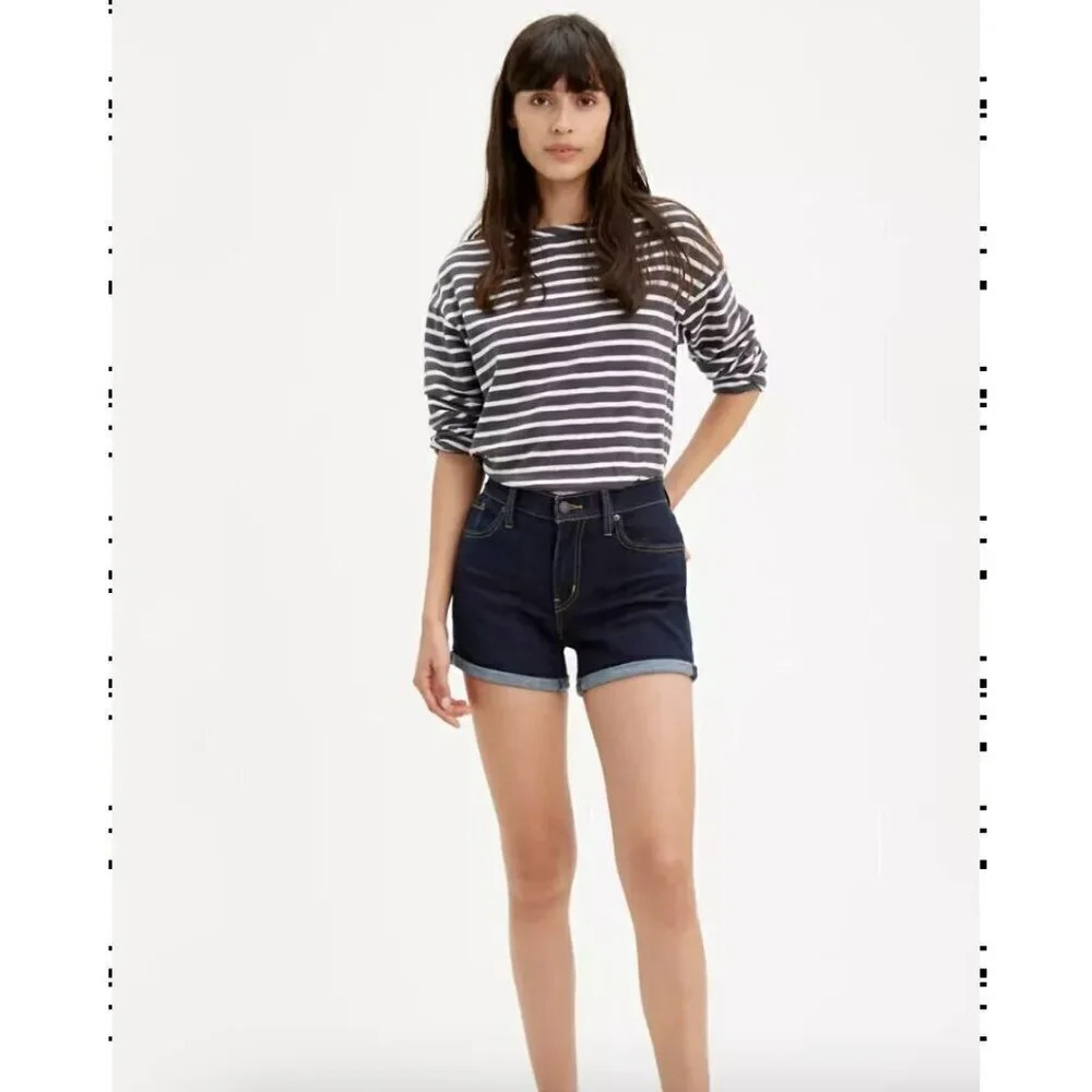 Levi's Women's Size 30 Jean Shorts Blue Denim 4" Inseam Mid Length Stretch
